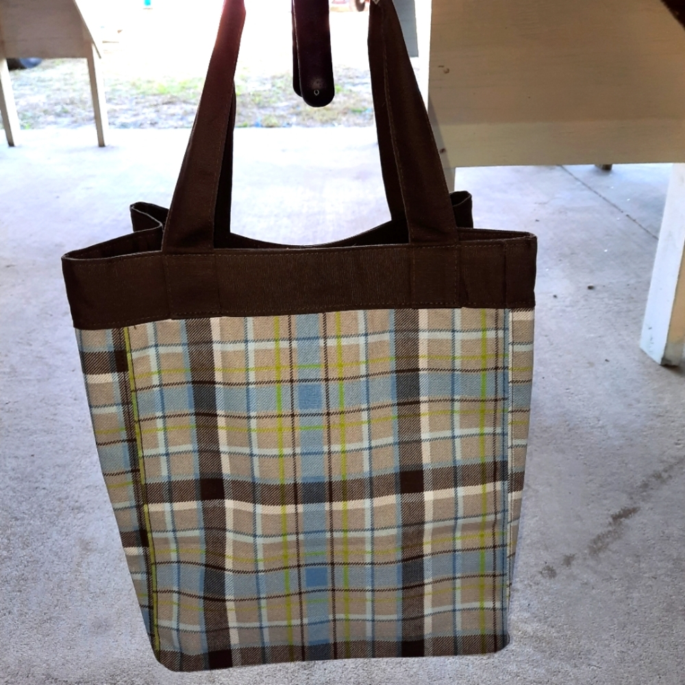 Thirty-One Soft Utility Tote,  Small